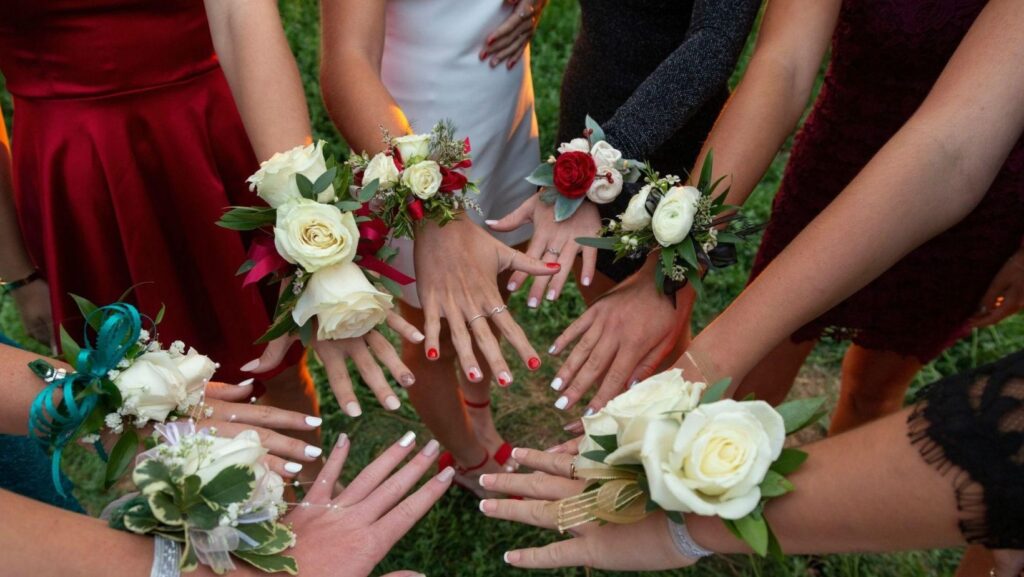 homecoming queen corsage